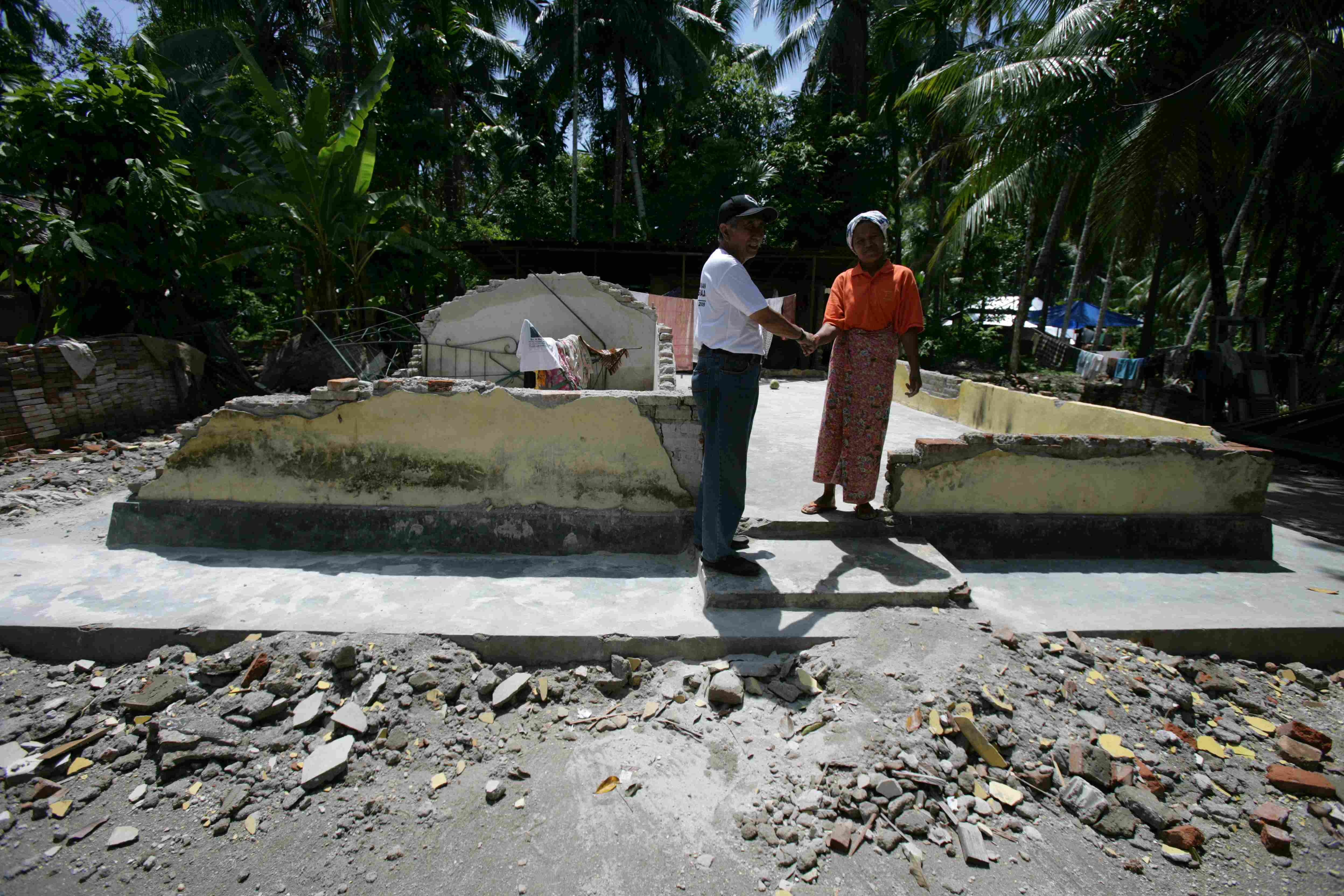 Gempa Padang, Kesedihan dan Semangat di Padang