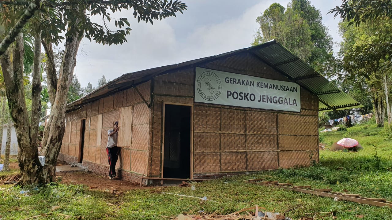 Posko Jenggala Bangun Barak Huntara Untuk Korban Pengungsi Gempa Sulawesi Barat