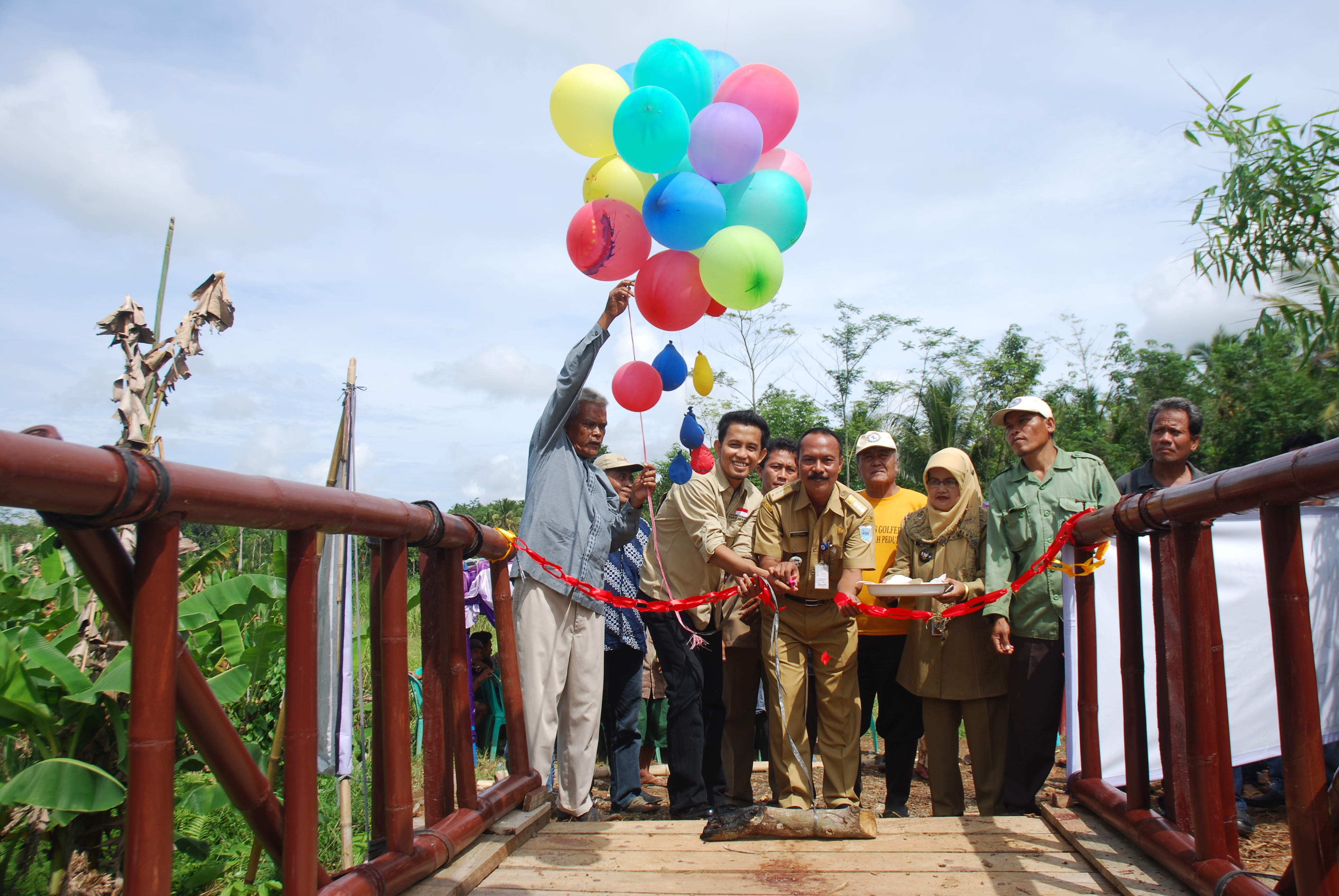 Pembangunan Jembatan Kabayan, Pandeglang Banten 2013
