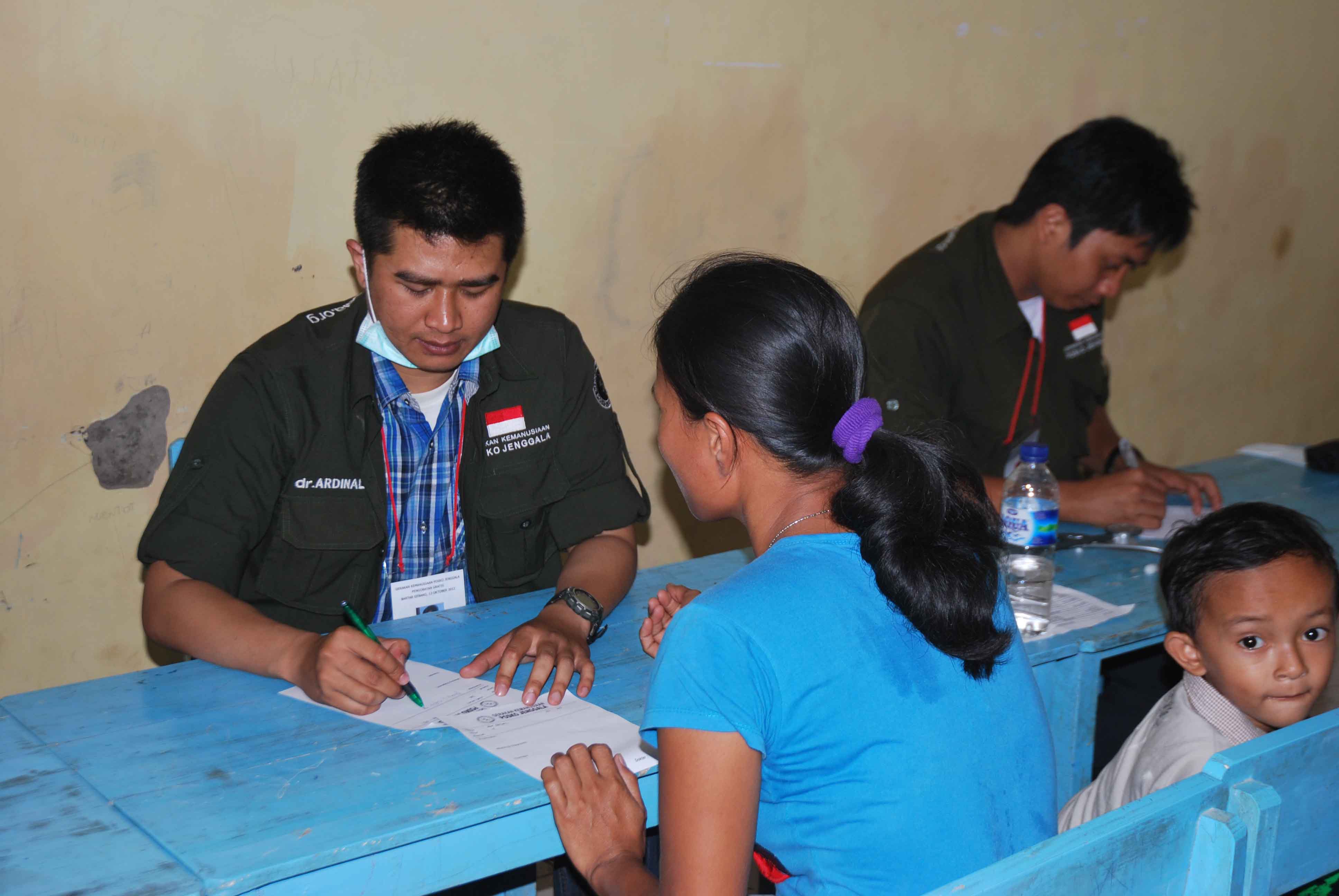 Dokumentasi Pengobatan Gratis Bantar Gebang, Kabupaten Bekasi — Bantar Gebang, Bekasi #4