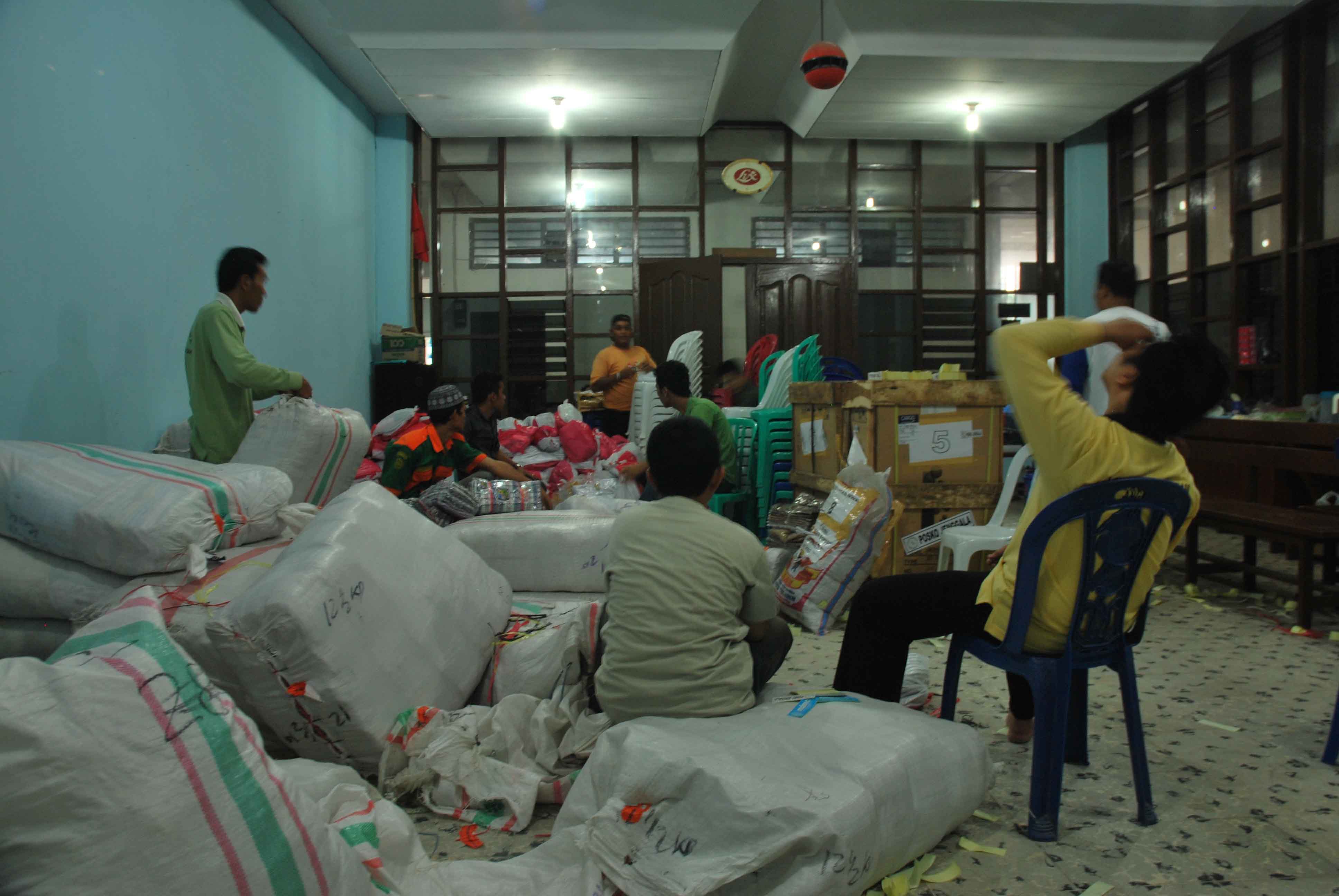 Dokumentasi Tanggap Bencana Banjir Bandang Padang — Padang #7