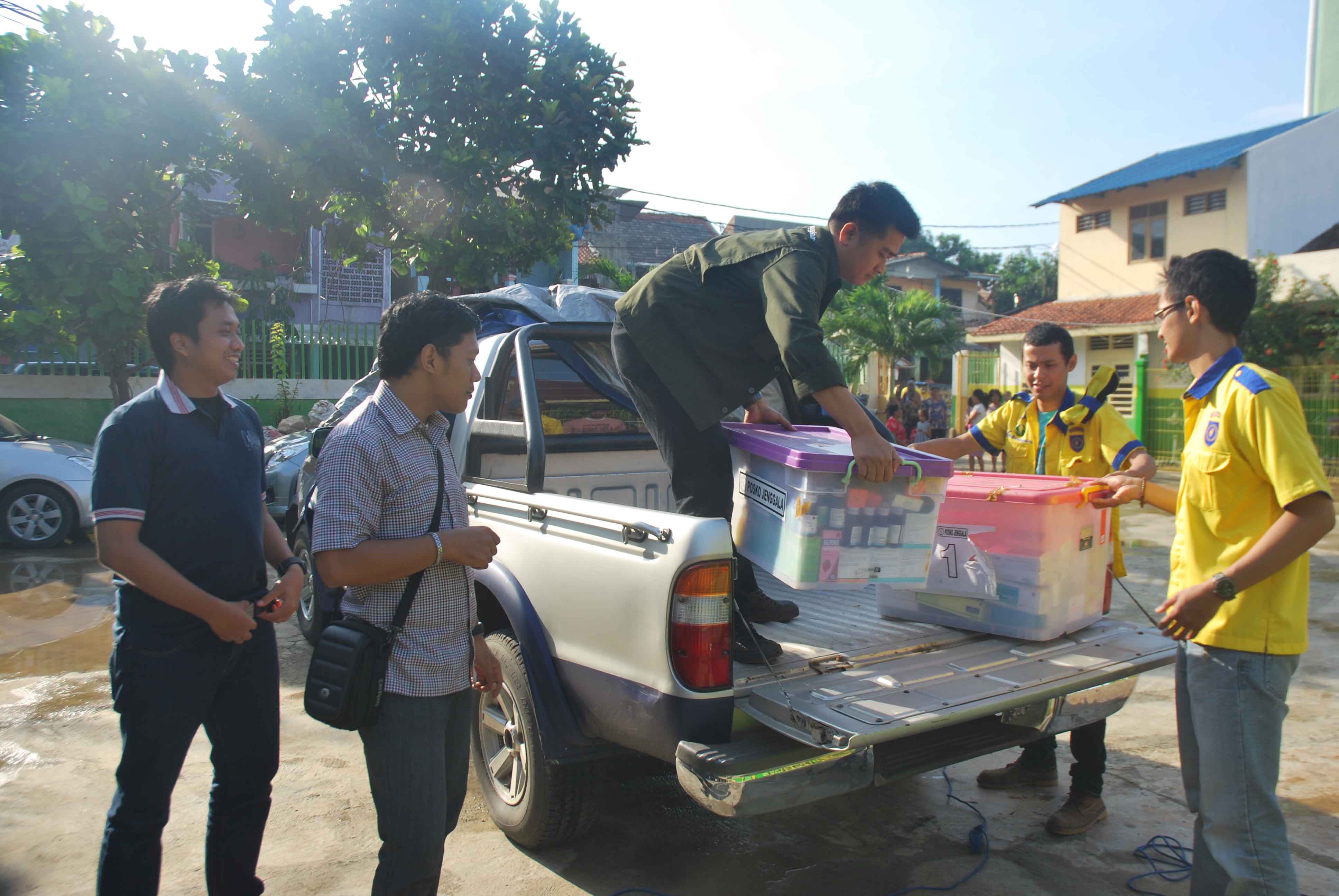 Dokumentasi Pengobatan Gratis Kampung Melayu, Jakarta Timur — Kampung Melayu, Jakarta Timur #1
