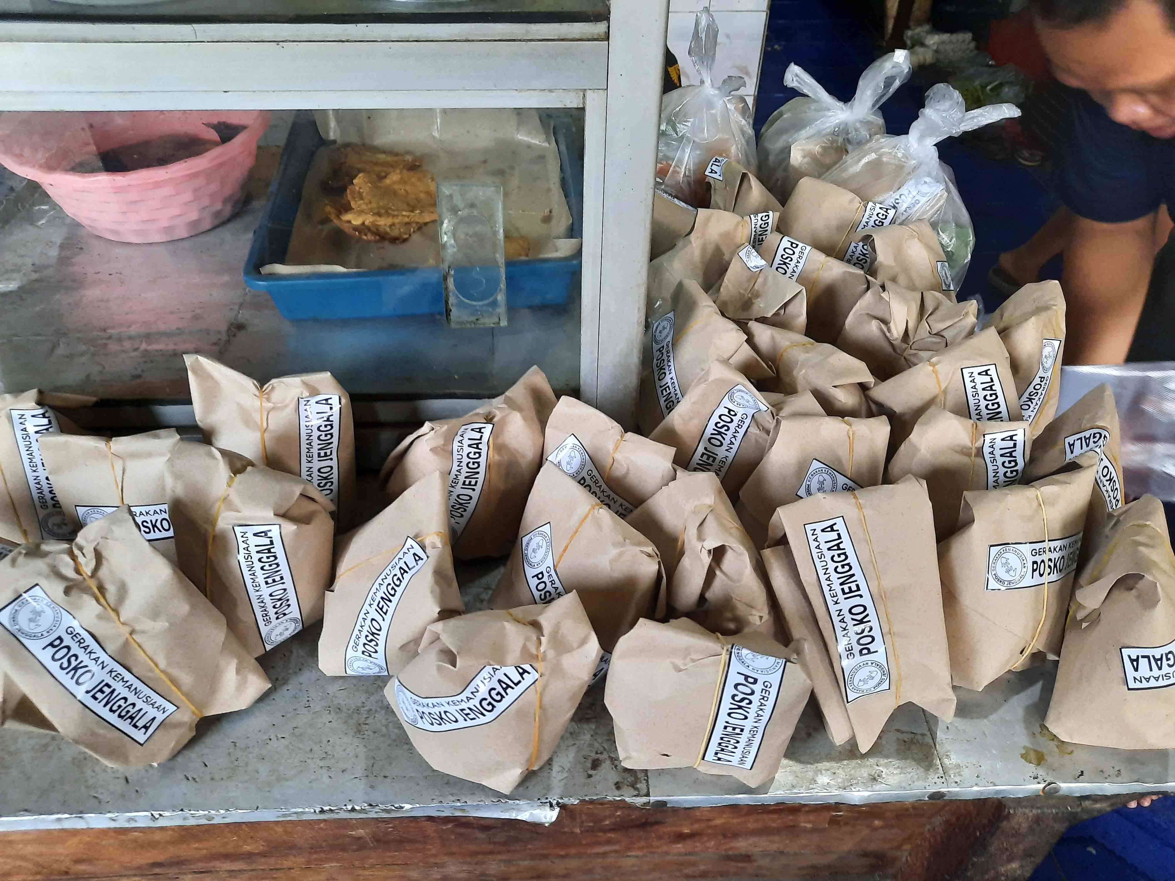 Dokumentasi Aksi Kemanusiaan untuk Korban Terdampak COVID-19 — Jabodetabek dan Sekitarnya #6